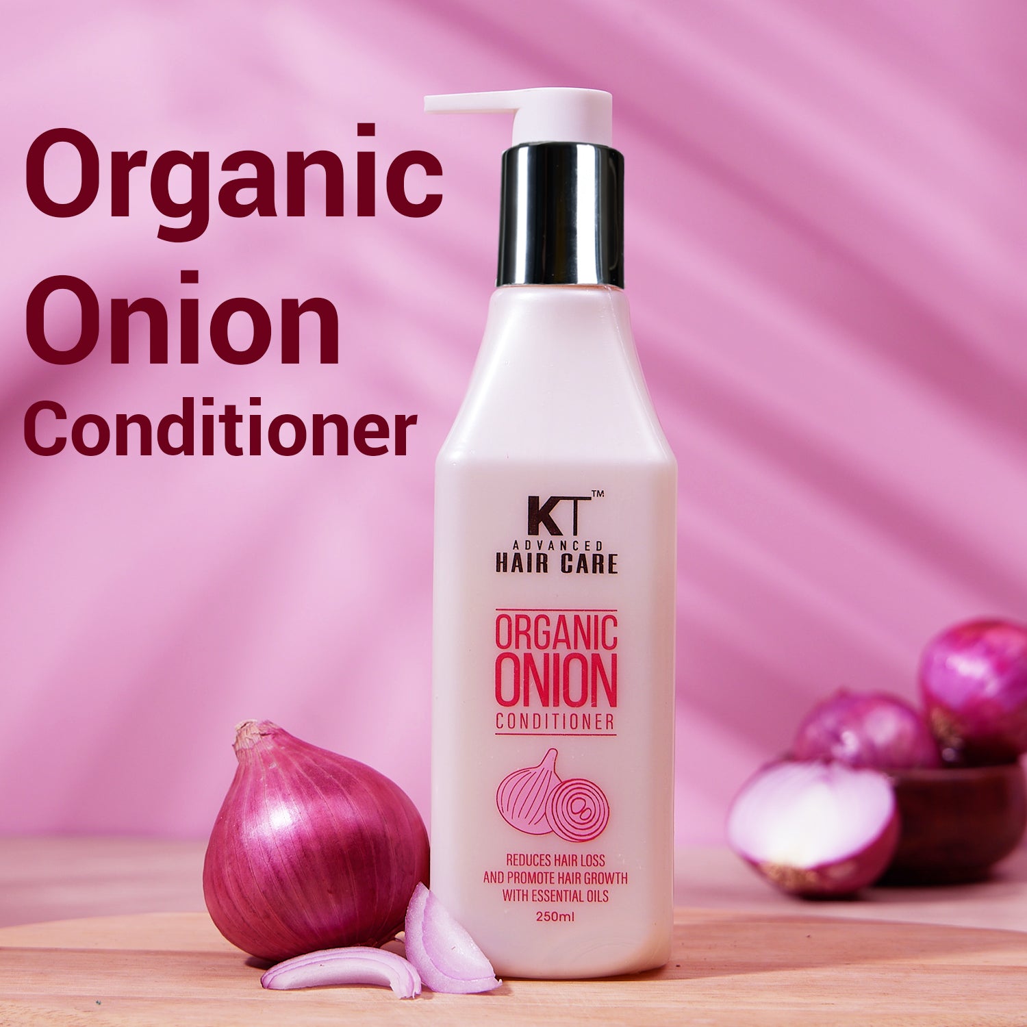 Organic Onion Conditioner | Infused with Essential Oils & Aloe Vera | Controls Hair Fall & Strengthens Hair | Sulfate-Free, Paraben-Free | 250ml