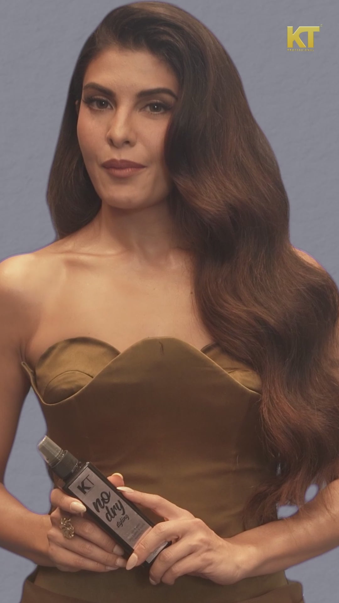 No Dry Styling Moisture Mist Hair Spray &amp; Heat Protector | Infused with Goji Berry &amp; Oats Extracts For Men &amp; Women | Sulfate-Free, Paraben-Free | 200ml